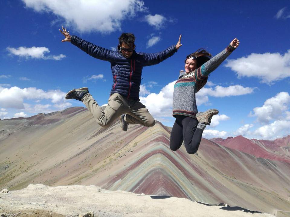 Tour de dia completo a Montaña Arcoiris & Valle Rojo en Cusco